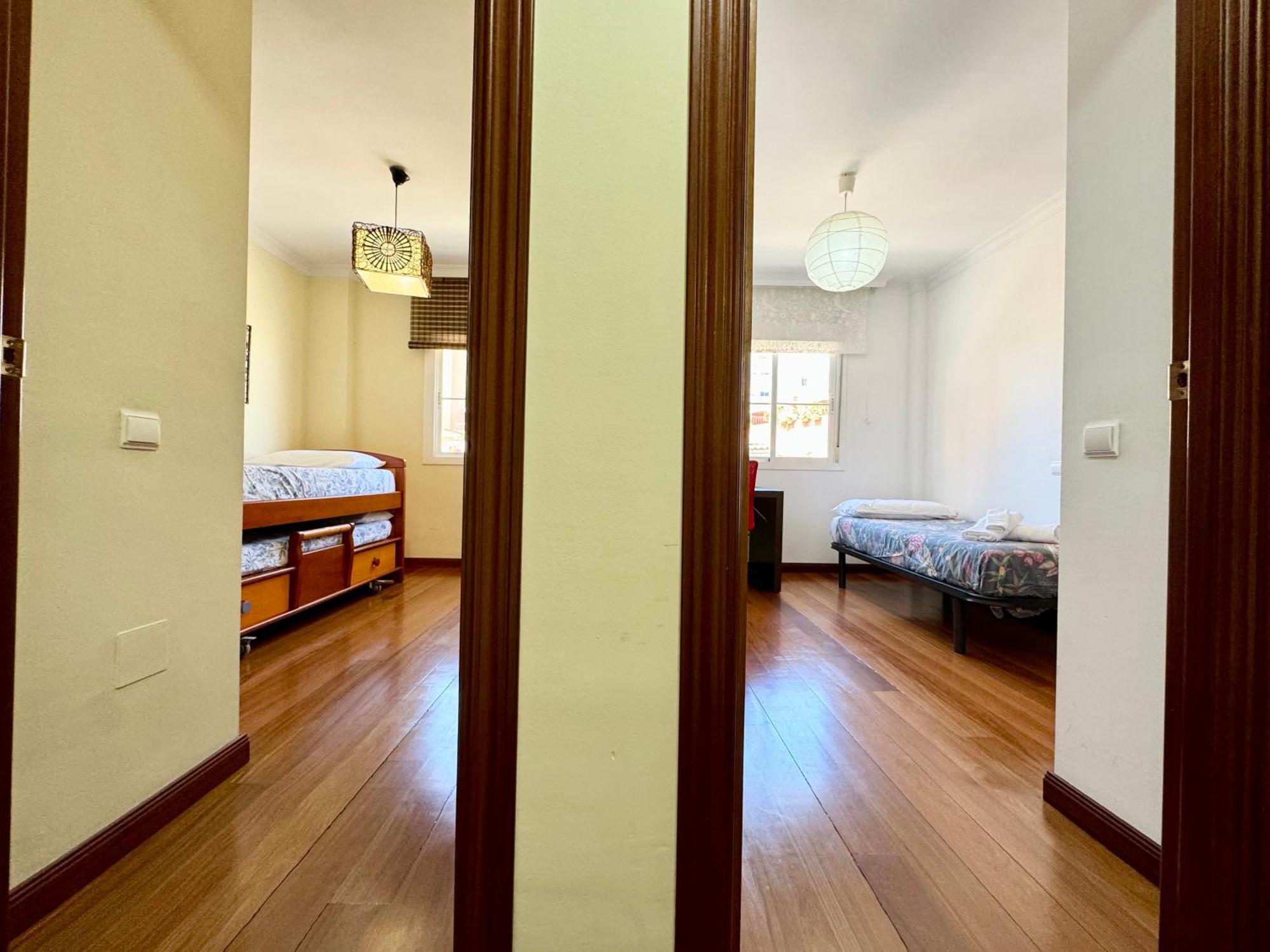 Appartement Lujoso Piso Centro Aparcamiento Privado, Terraza & Ac à Málaga Extérieur photo
