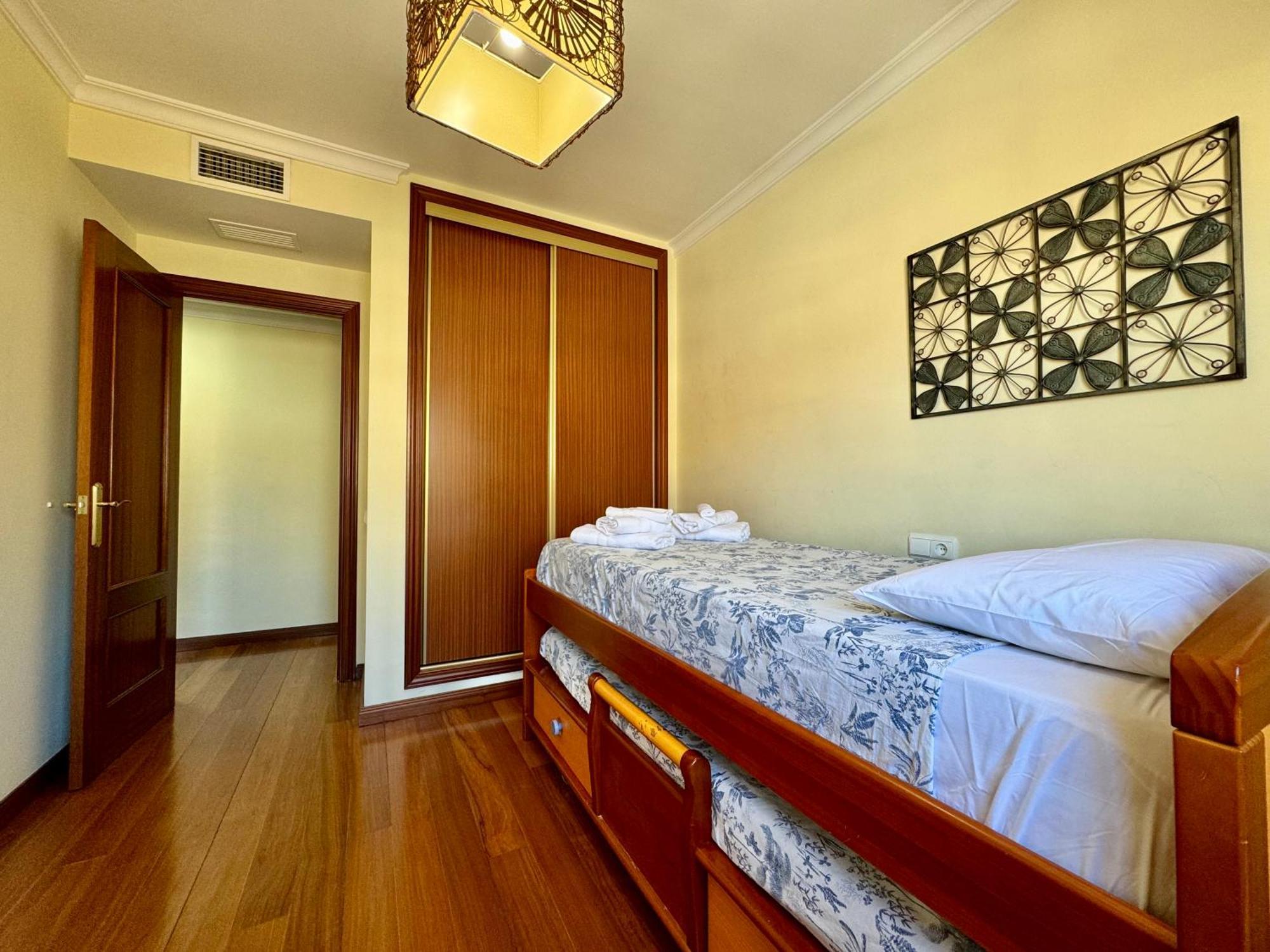 Appartement Lujoso Piso Centro Aparcamiento Privado, Terraza & Ac à Málaga Extérieur photo