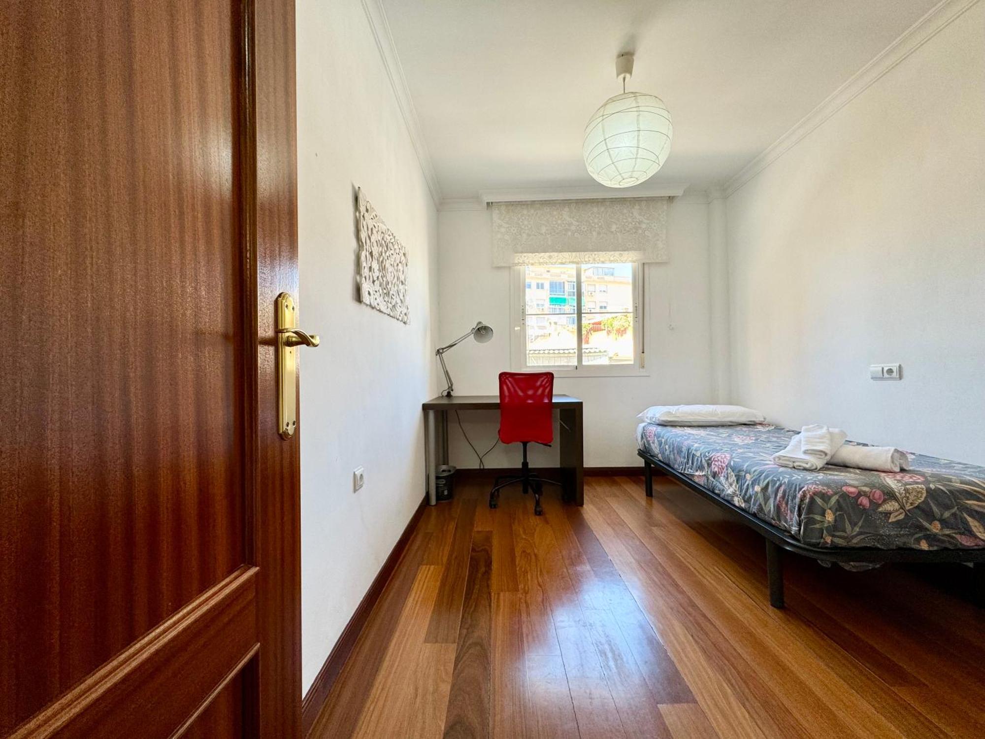 Appartement Lujoso Piso Centro Aparcamiento Privado, Terraza & Ac à Málaga Extérieur photo