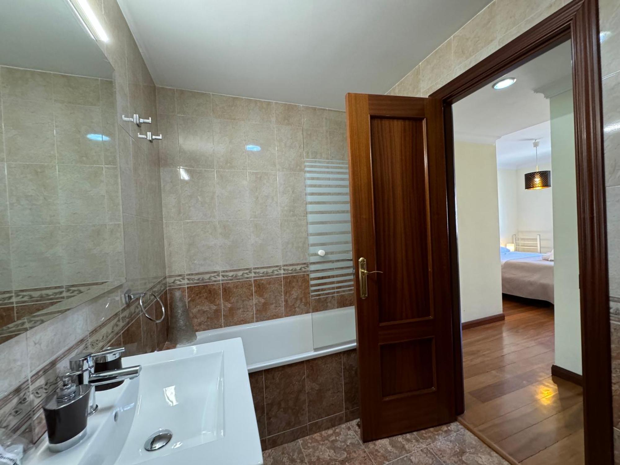 Appartement Lujoso Piso Centro Aparcamiento Privado, Terraza & Ac à Málaga Extérieur photo