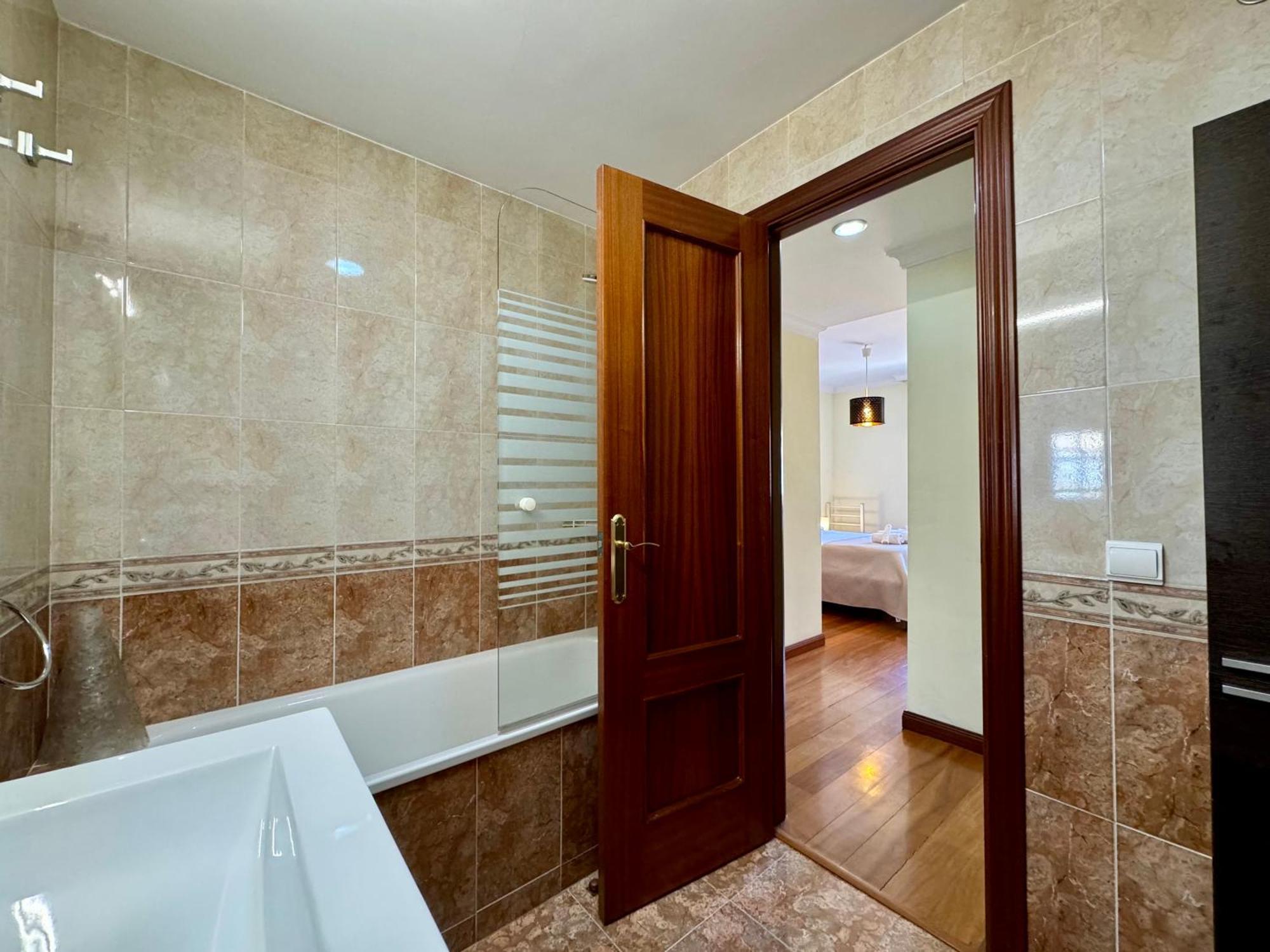 Appartement Lujoso Piso Centro Aparcamiento Privado, Terraza & Ac à Málaga Extérieur photo