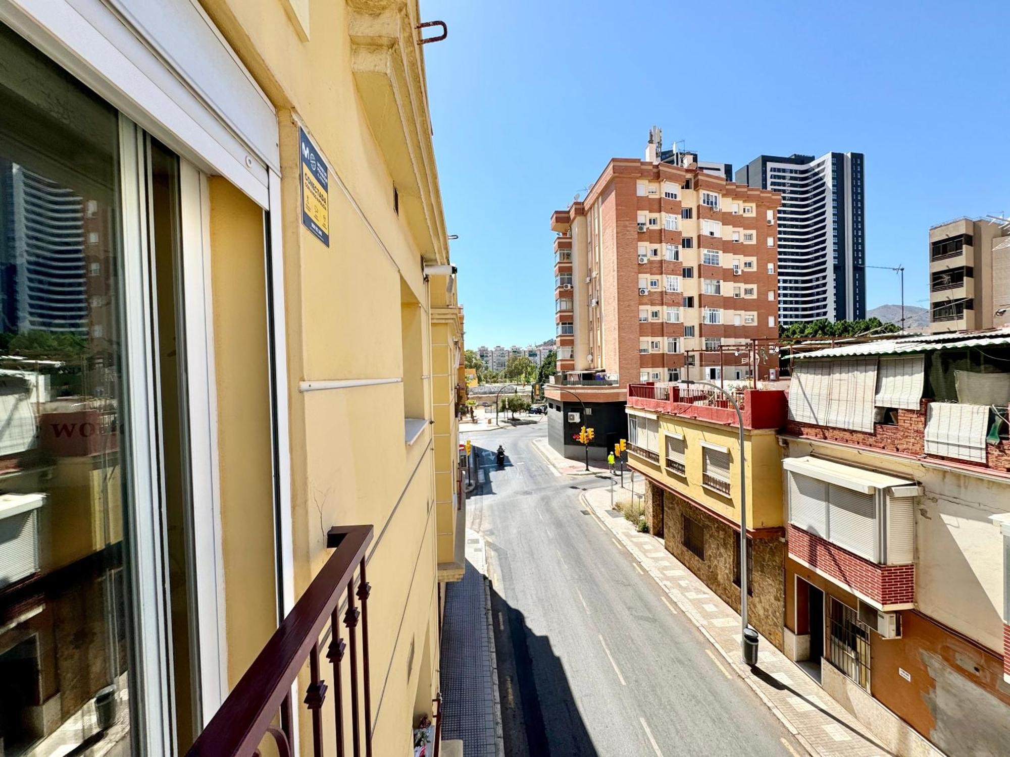 Appartement Lujoso Piso Centro Aparcamiento Privado, Terraza & Ac à Málaga Extérieur photo